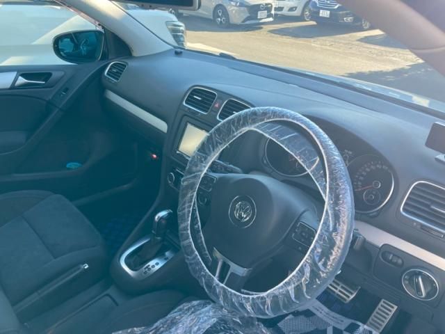 VOLKSWAGEN VW???5HB 2011