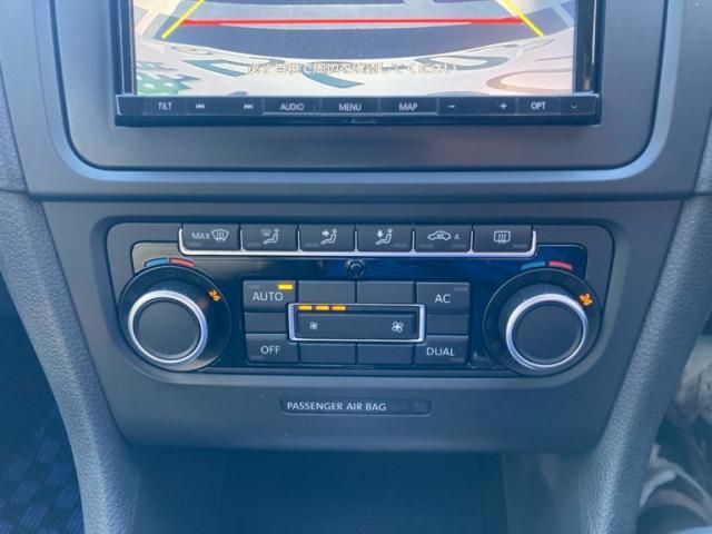 VOLKSWAGEN VW???5HB 2011