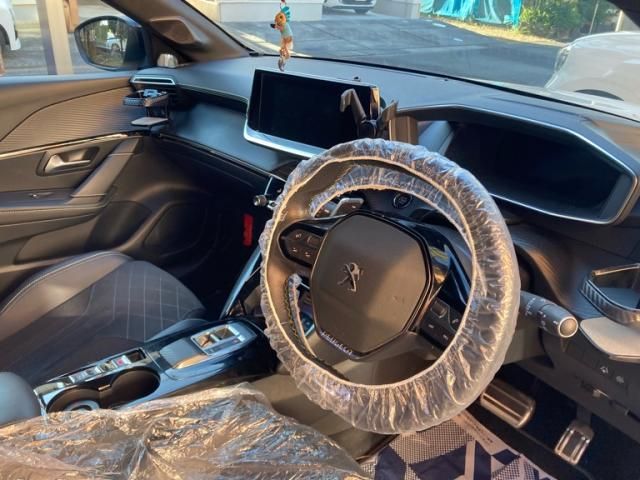 PEUGEOT PEUGEOT 208 2022