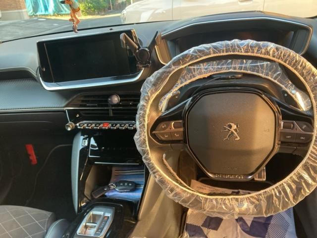 PEUGEOT PEUGEOT 208 2022