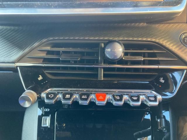 PEUGEOT PEUGEOT 208 2022