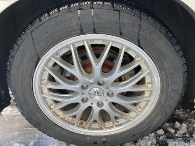 NISSAN ELGRAND  4WD 2011