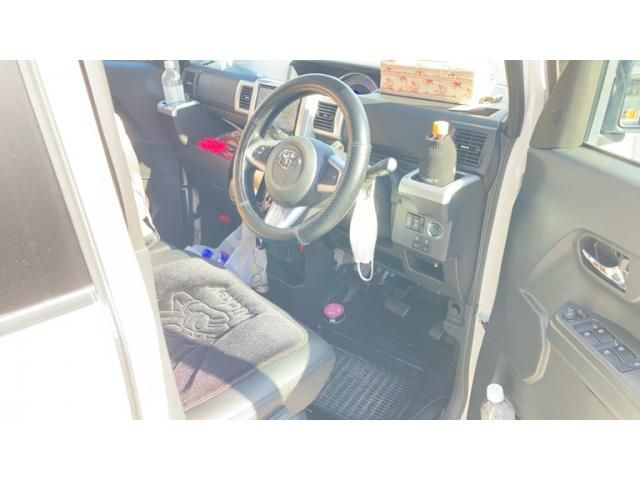 TOYOTA PIXIS MEGA 2019