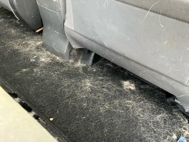 TOYOTA PRIUS Alpha 2012