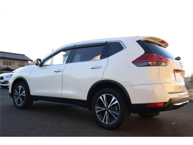 NISSAN X-TRAIL 4WD 2018