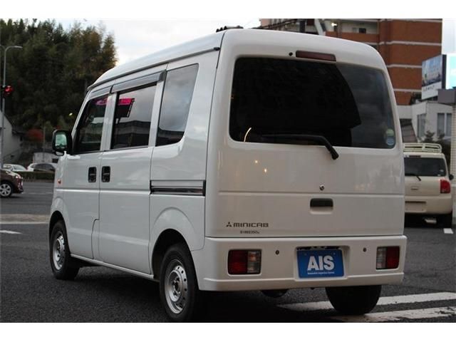 MITSUBISHI MINICAB van 4WD 2014