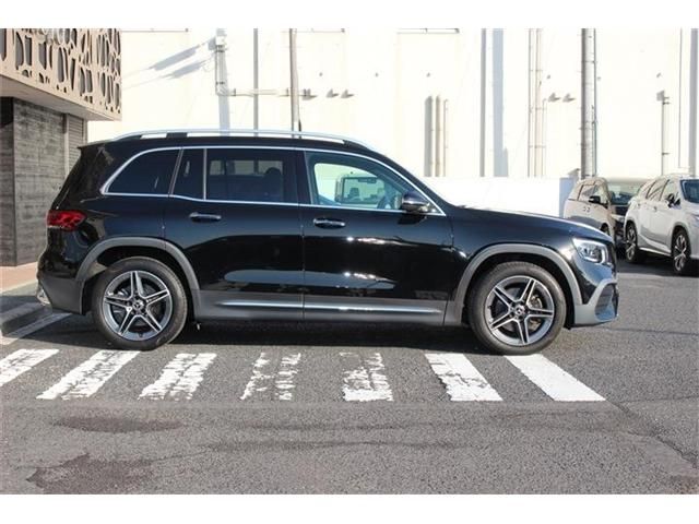 MERCEDES BENZ MERCEDES BENZ GLB 2023
