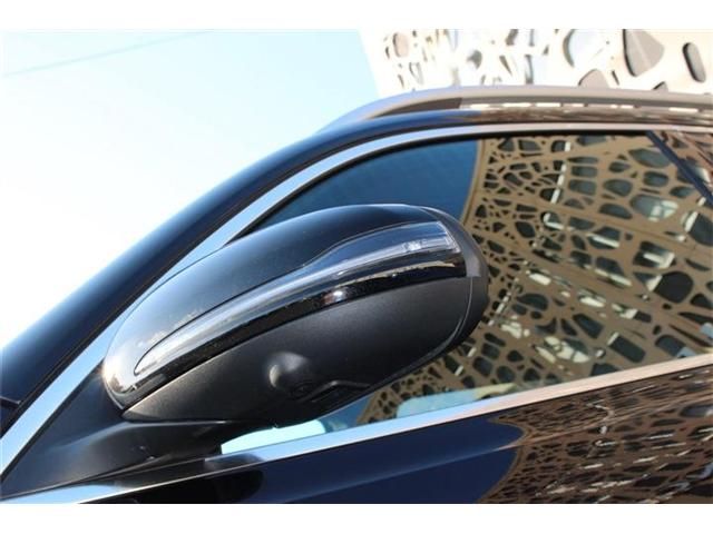 MERCEDES BENZ MERCEDES BENZ GLB 2023