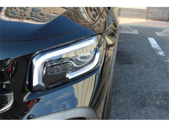 MERCEDES BENZ MERCEDES BENZ GLB 2023