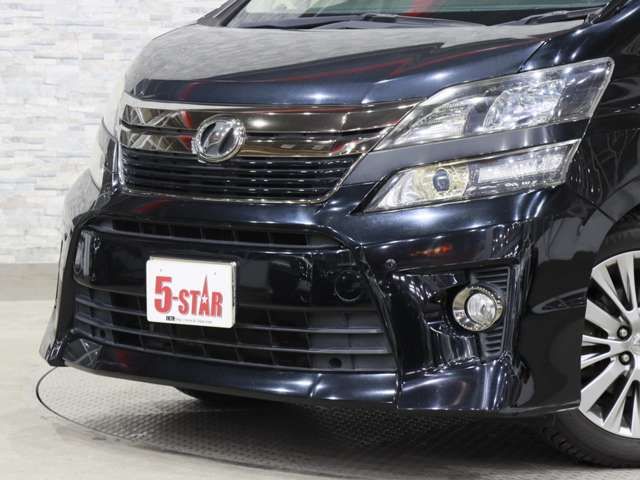 TOYOTA VELLFIRE 2013