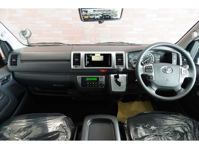 TOYOTA HIACE van 2WD 2025