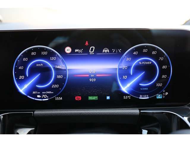 MERCEDES BENZ MERCEDES BENZ EQA 2024