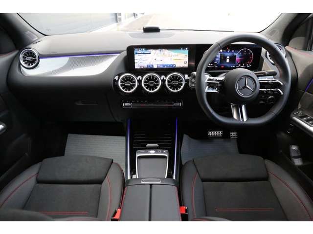 MERCEDES BENZ MERCEDES BENZ GLA class 2024