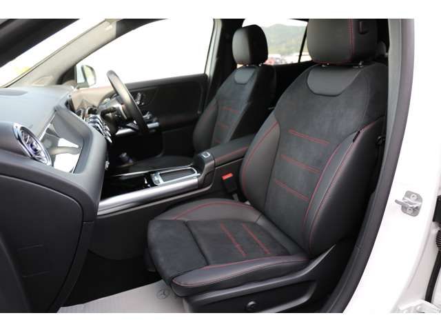 MERCEDES BENZ MERCEDES BENZ GLA class 2024