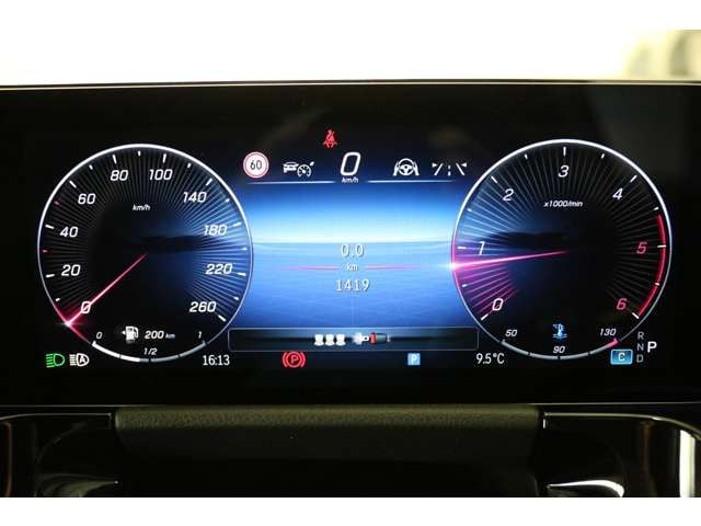 MERCEDES BENZ MERCEDES BENZ GLA class 2024