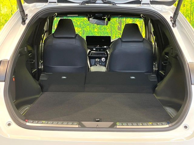 TOYOTA HARRIER HYBRID 2025