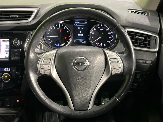 NISSAN X-TRAIL HYBRID 4WD 2015