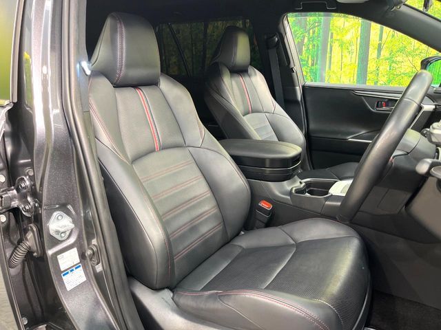 TOYOTA RAV4 PHV 2021