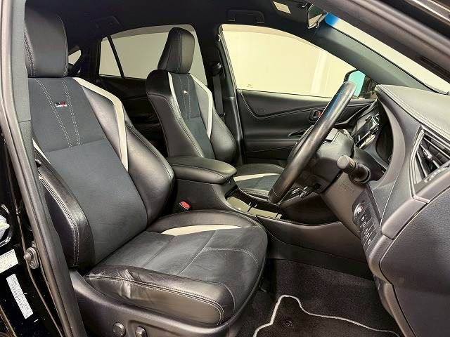 TOYOTA HARRIER 2WD 2018