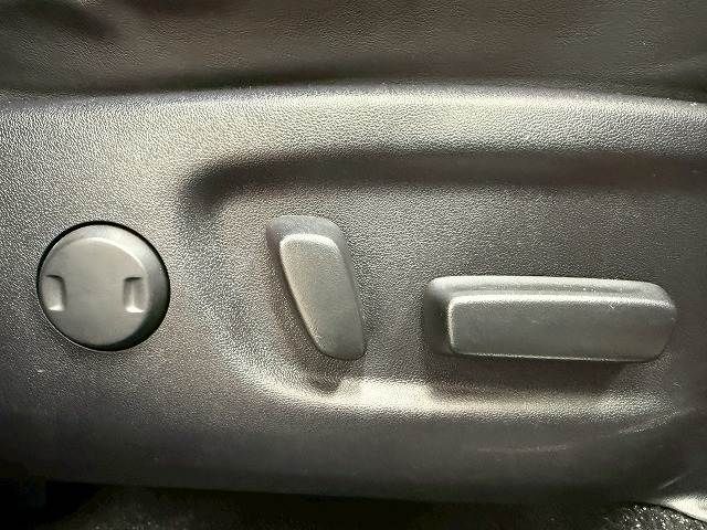 TOYOTA HARRIER 2WD 2018