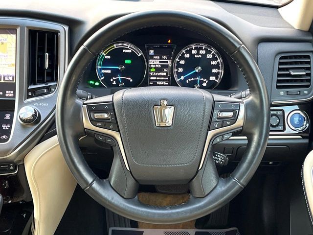 TOYOTA CROWN sedan hybrid 2017