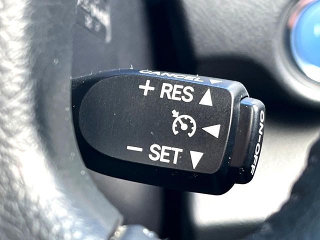 TOYOTA CAMRY HYBRID 2013