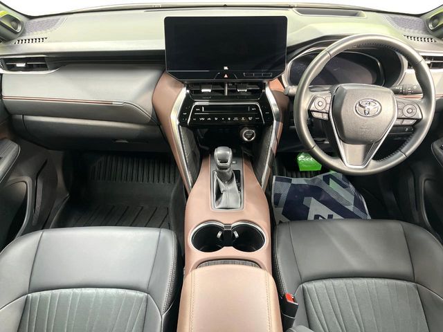 TOYOTA HARRIER HYBRID 2024