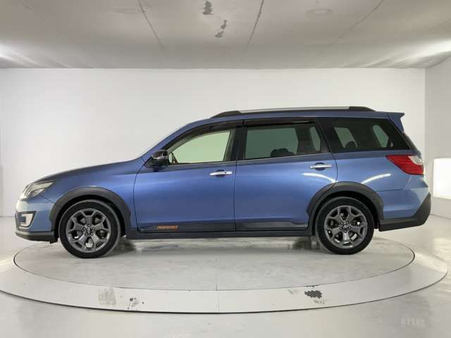 SUBARU EXIGA CROSSOVER 7 2017