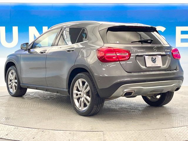 MERCEDES BENZ MERCEDES BENZ GLA class 2016
