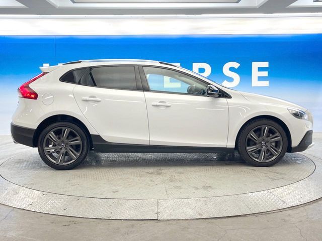 VOLVO VOLVO V40 CROSS COUNTRY 2015