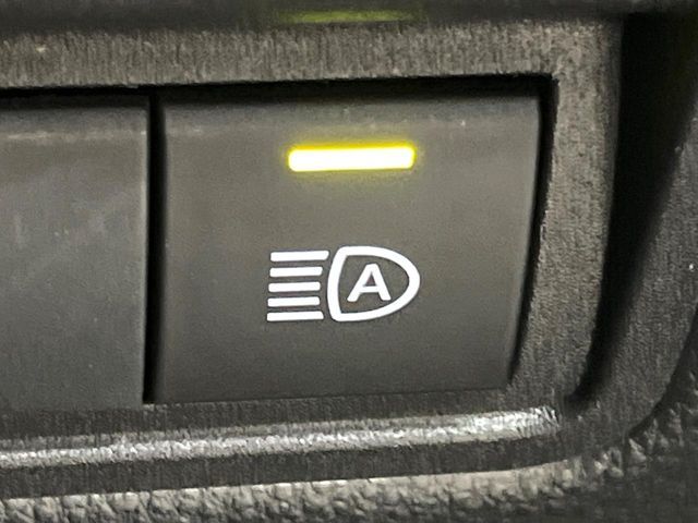 TOYOTA YARIS CROSS 2025