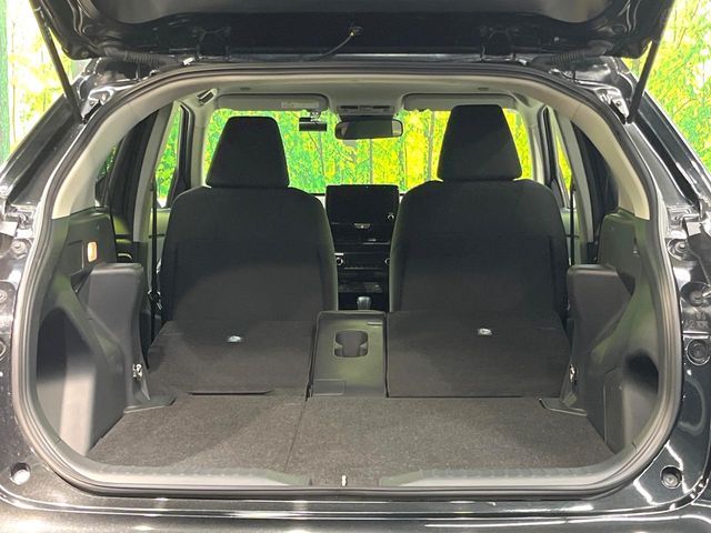 TOYOTA YARIS CROSS 2025