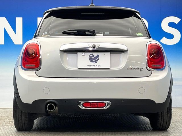 BMW BMW MINI COOPER D 2017