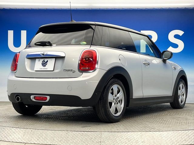 BMW BMW MINI COOPER D 2017