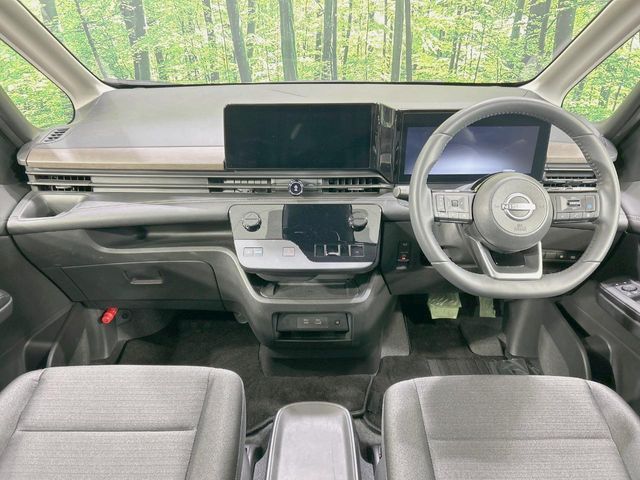 NISSAN SERENA  WG 2023