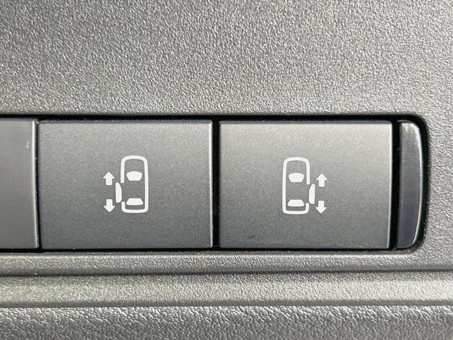 NISSAN SERENA  WG 2023