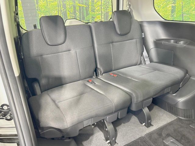 NISSAN SERENA  WG 2023