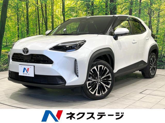 TOYOTA YARIS CROSS HYBRID 2024