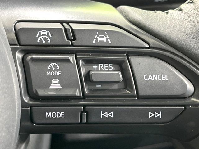 TOYOTA YARIS CROSS HYBRID 2024