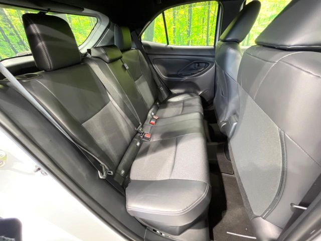 TOYOTA YARIS CROSS HYBRID 2024