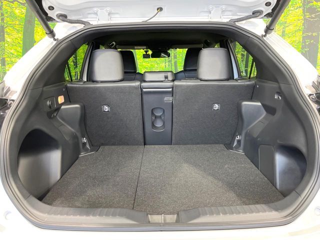 TOYOTA YARIS CROSS HYBRID 2024