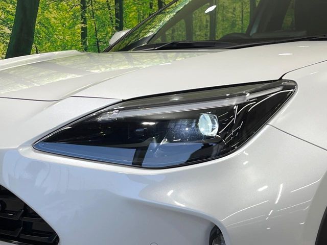 TOYOTA YARIS CROSS HYBRID 2024