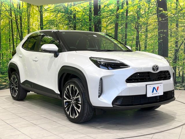 TOYOTA YARIS CROSS HYBRID 2024