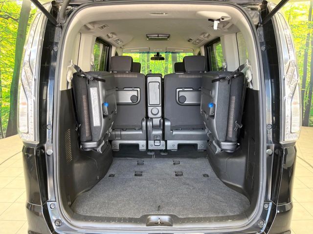 NISSAN SERENA  S-HYBRID 2014