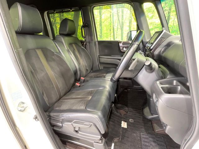 HONDA N BOX CUSTOM 2017