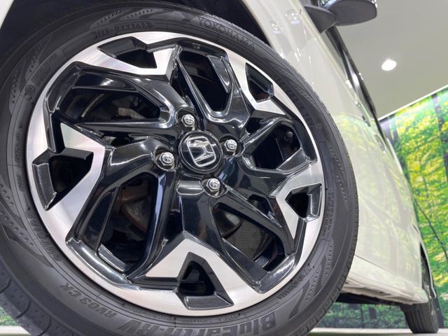 HONDA N BOX CUSTOM 2017