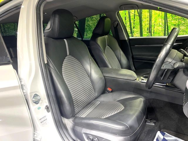 TOYOTA CAMRY HYBRID 2019