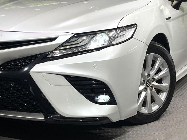 TOYOTA CAMRY HYBRID 2019