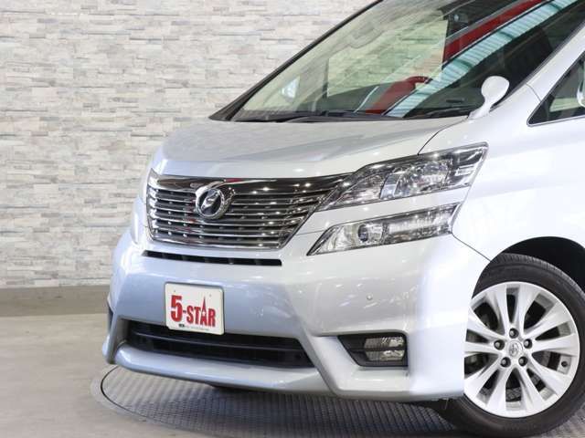 TOYOTA VELLFIRE 4WD 2011