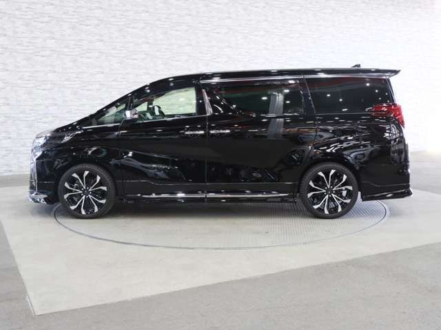TOYOTA ALPHARD 2021